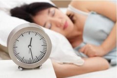 睡得越久越健康？午睡多长时间比较好